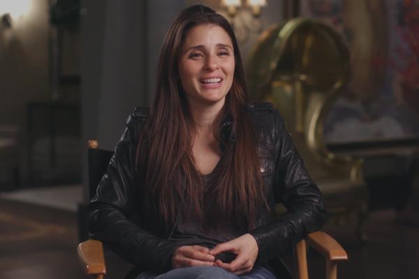 Shiri Appleby habla sobre cómo se sintió dirigir UnREAL-0